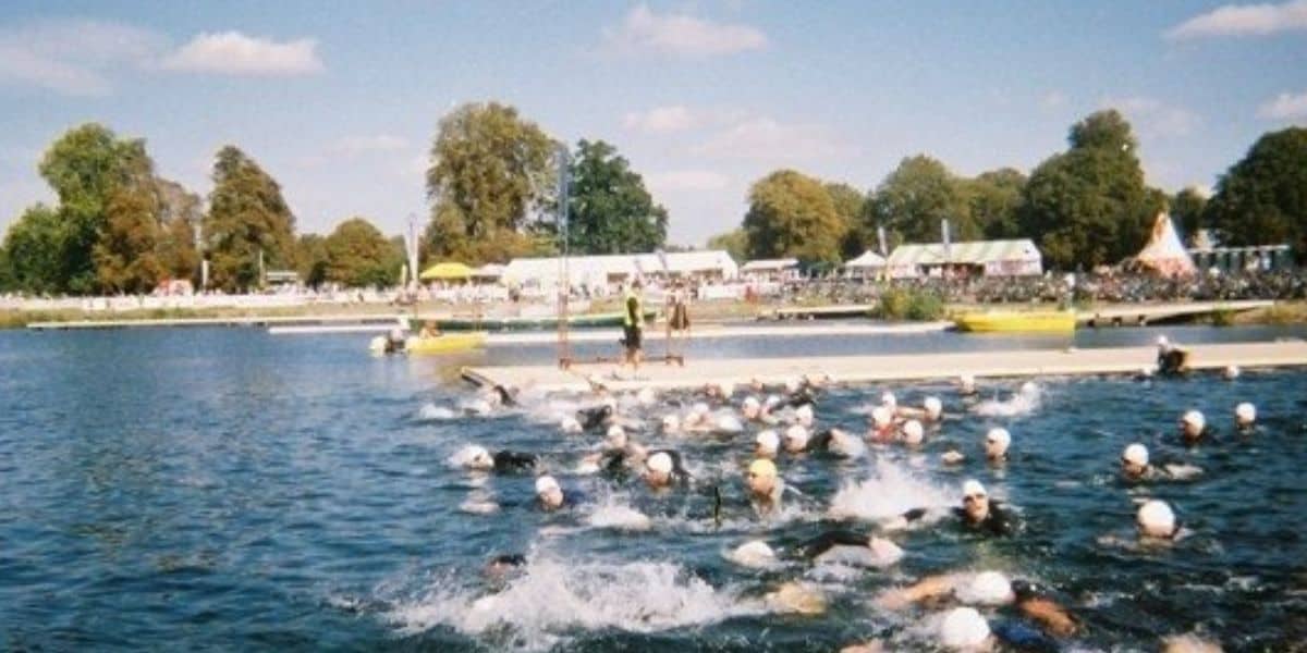 Triathlon Distances: Sprint Triathlon swim start